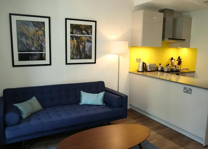 Twyne House Apartments